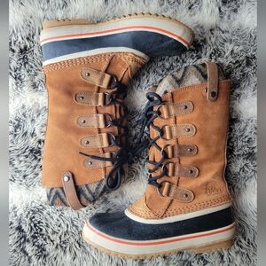 Sz 7 Sorel Joan Of Arctic Aztec Boots